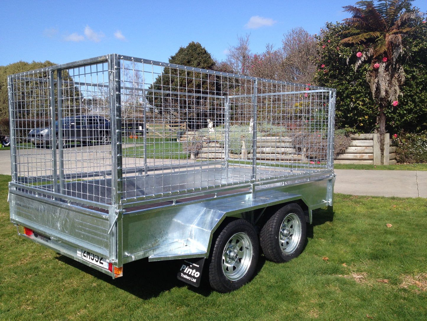 Unbraked Tandem with Cage