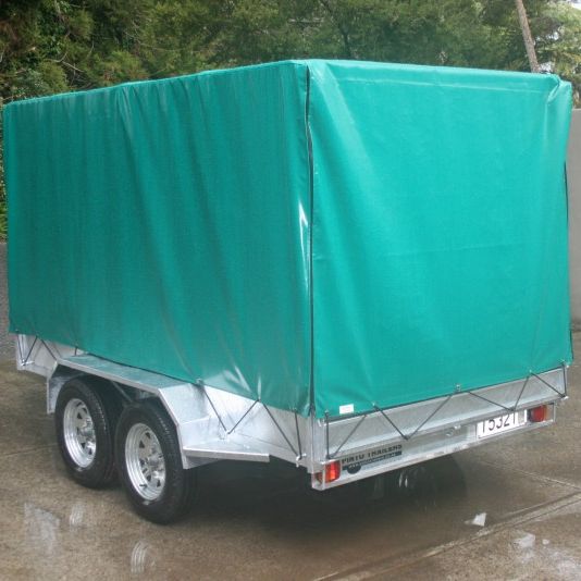 Green cover shown on a 9x5 tandem with a 1200mm cage