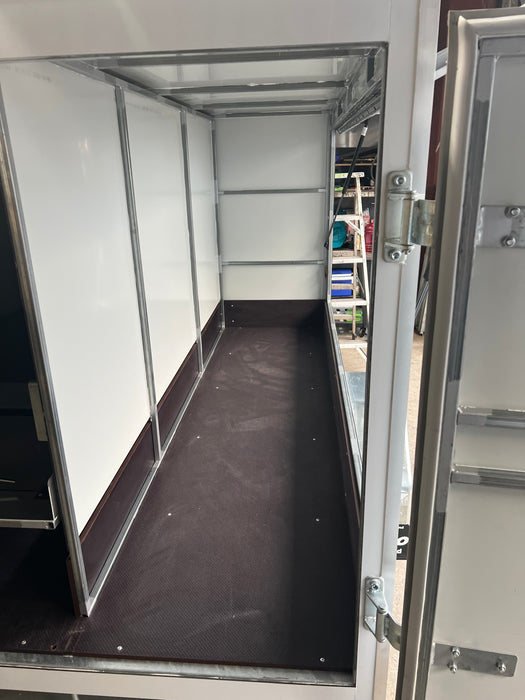 BBQ Deluxe Storage Space