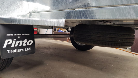 Spare wheel Mounted Under Trailer