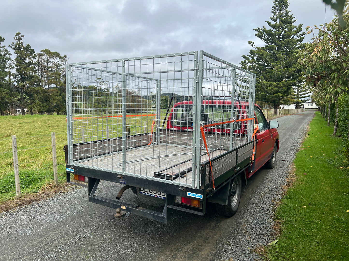 Flat Deck Ute Rubbish Cage & Stock Crate