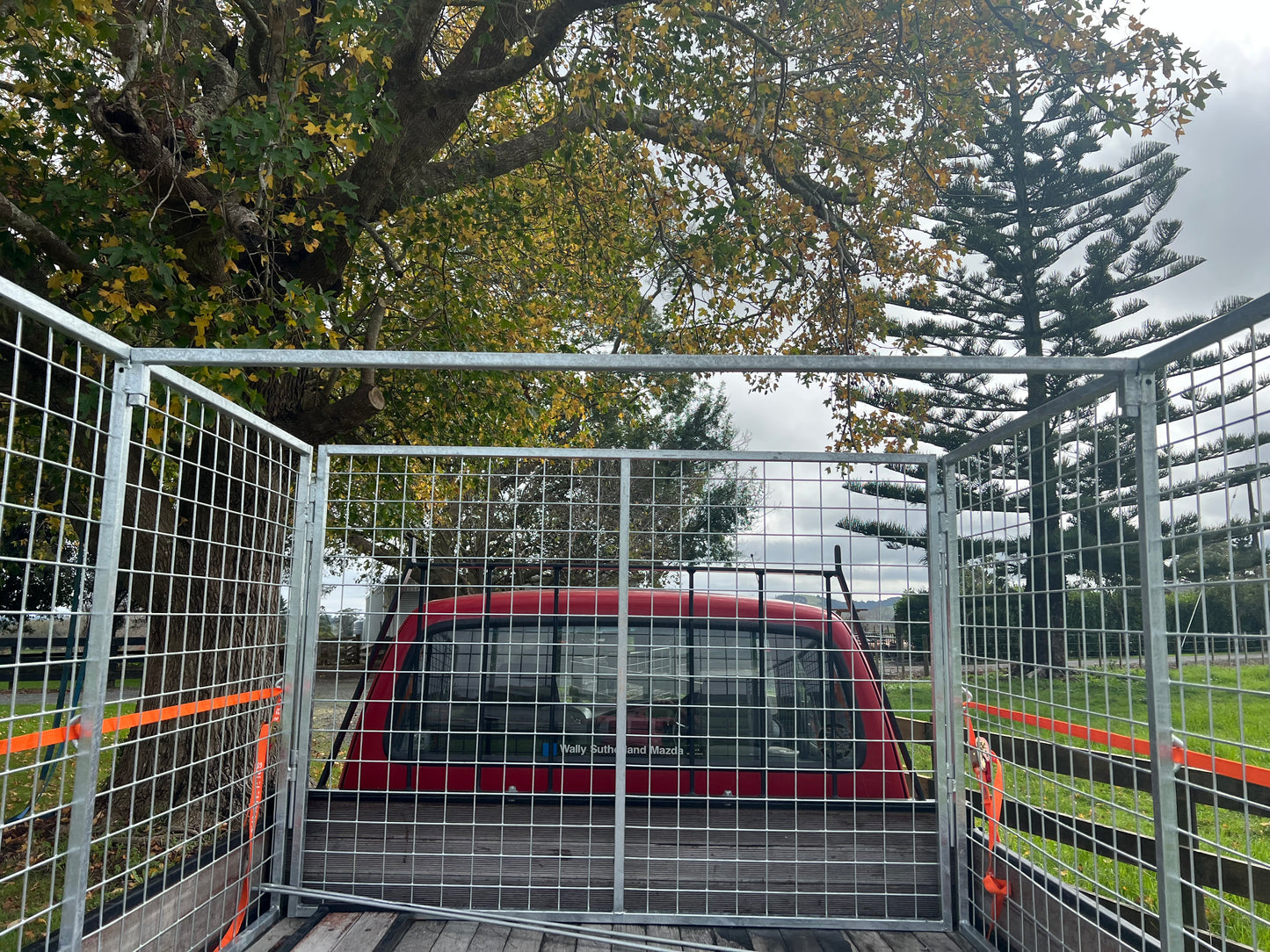 Flat Deck Ute Rubbish Cage & Stock Crate