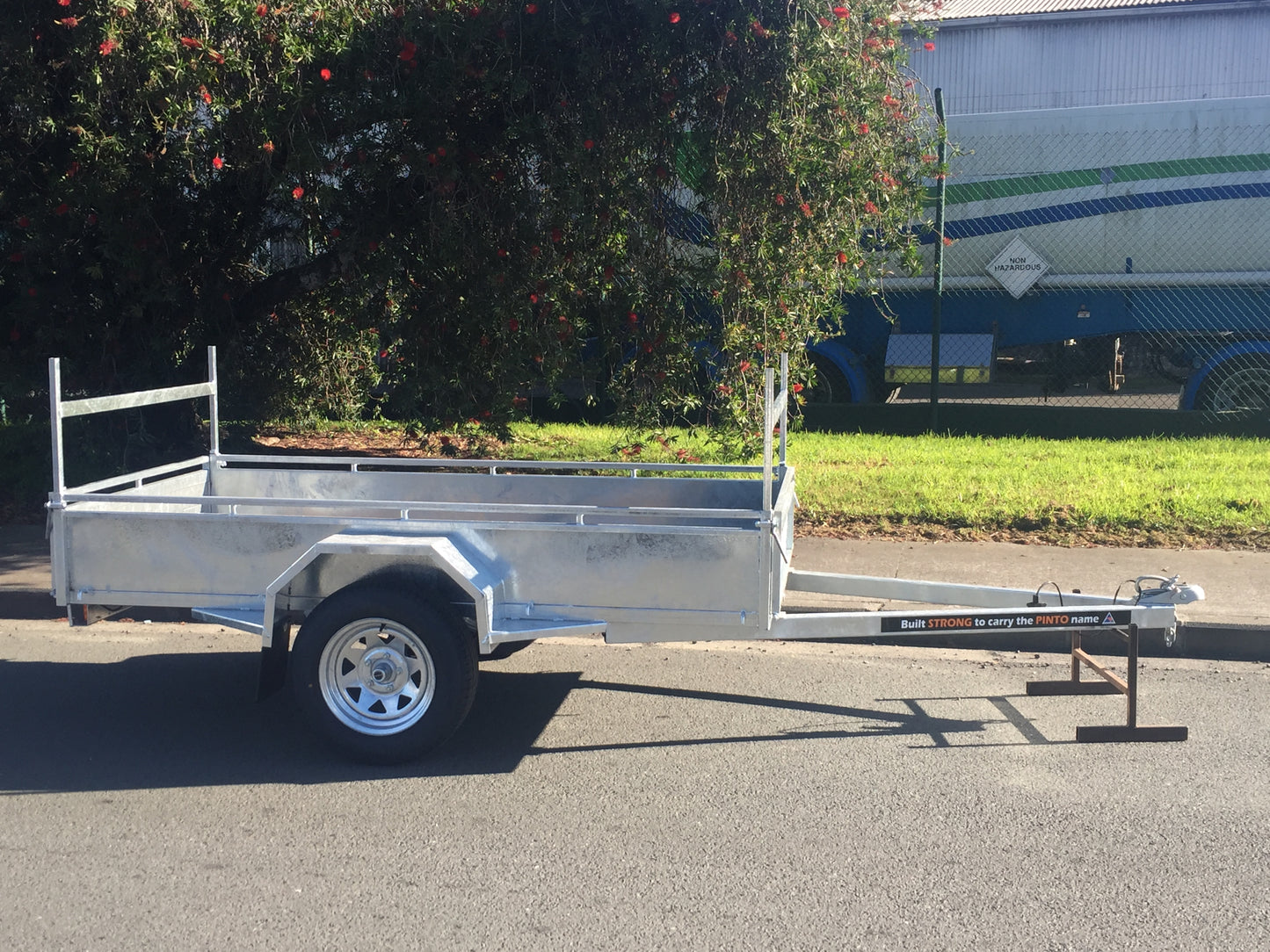 Pinto Trailer Trade Wellside with H Frame